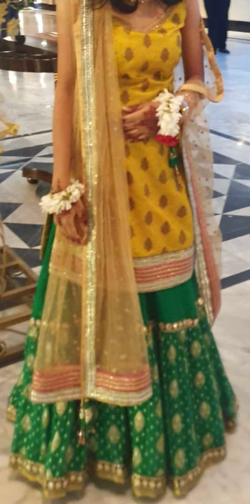 Yellow and Green Mehndi Lehnga thumbnail 4