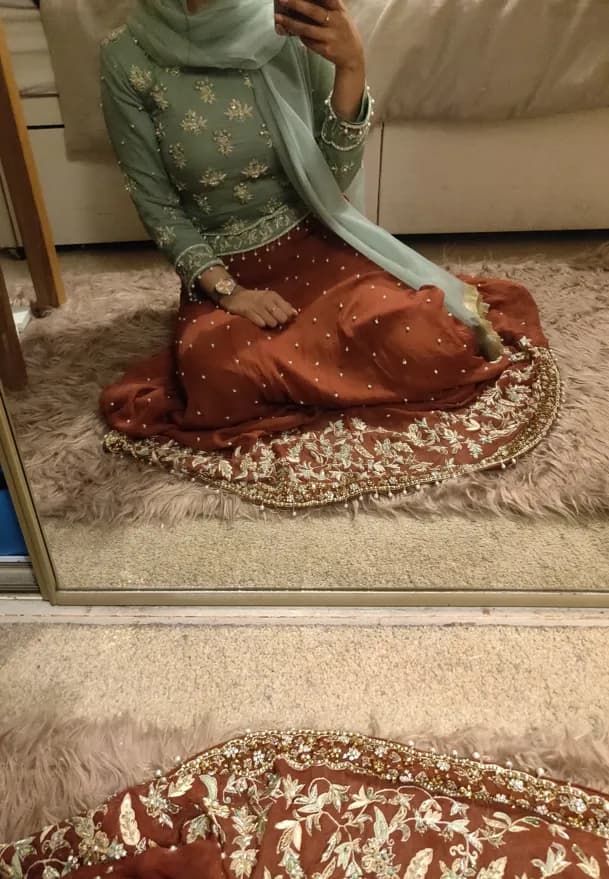 Gorgeous lengha choli (Umsha by Uzma Babar inspired) - NEW!