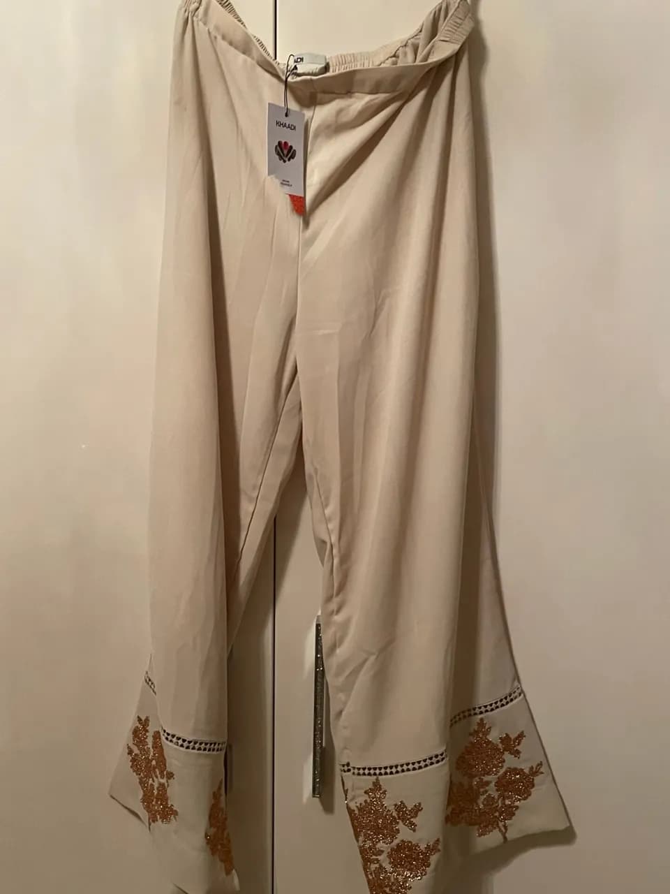 Khaadi suit thumbnail 2