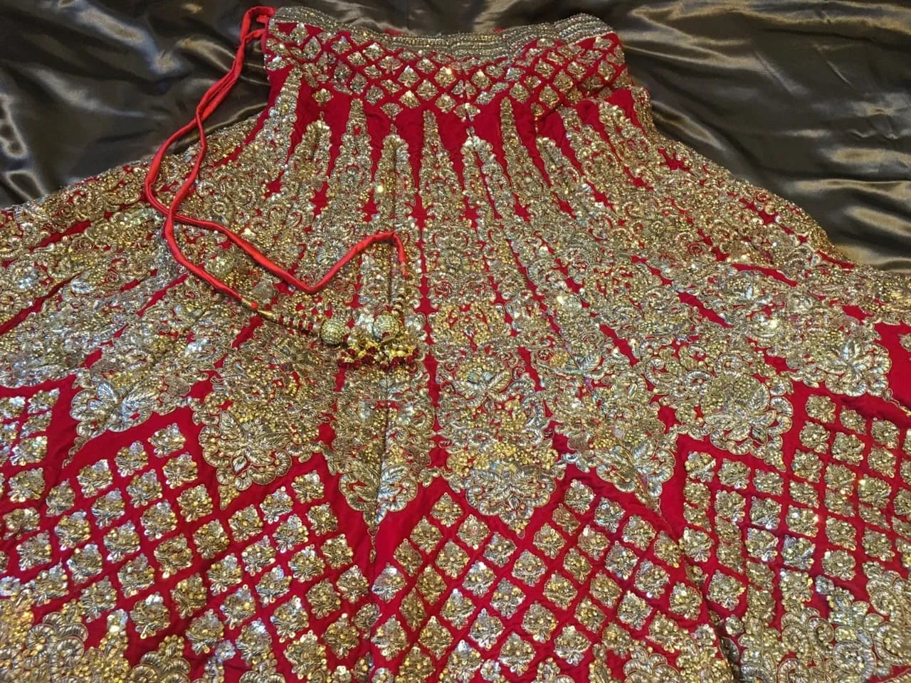 Red bridal lehenga thumbnail 2