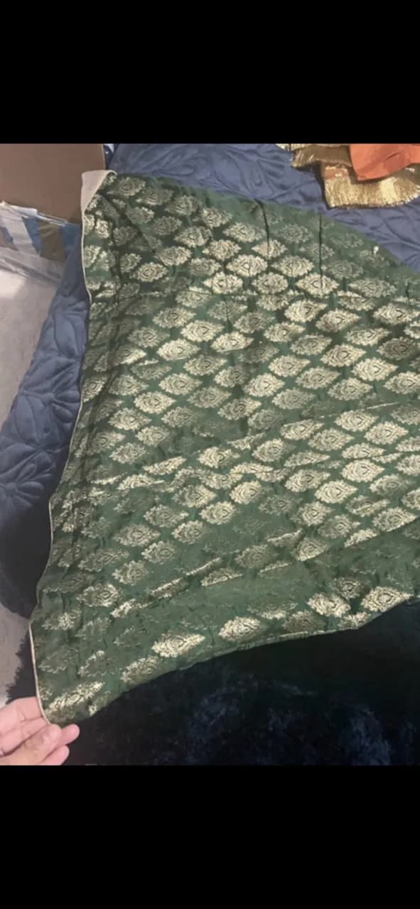 Brand ne XL maxi- perfect for mehndi functions thumbnail 2