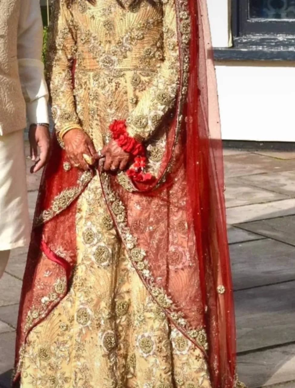 Pakistani wedding dress lehenga thumbnail 3