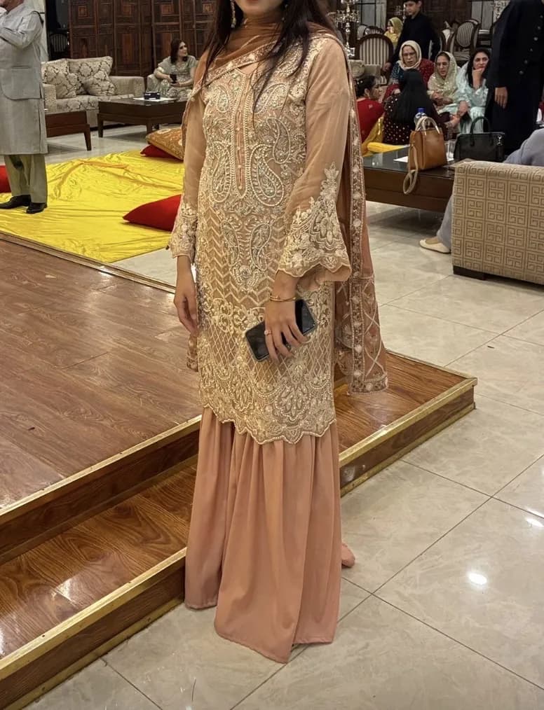 Pakistani wedding clothes