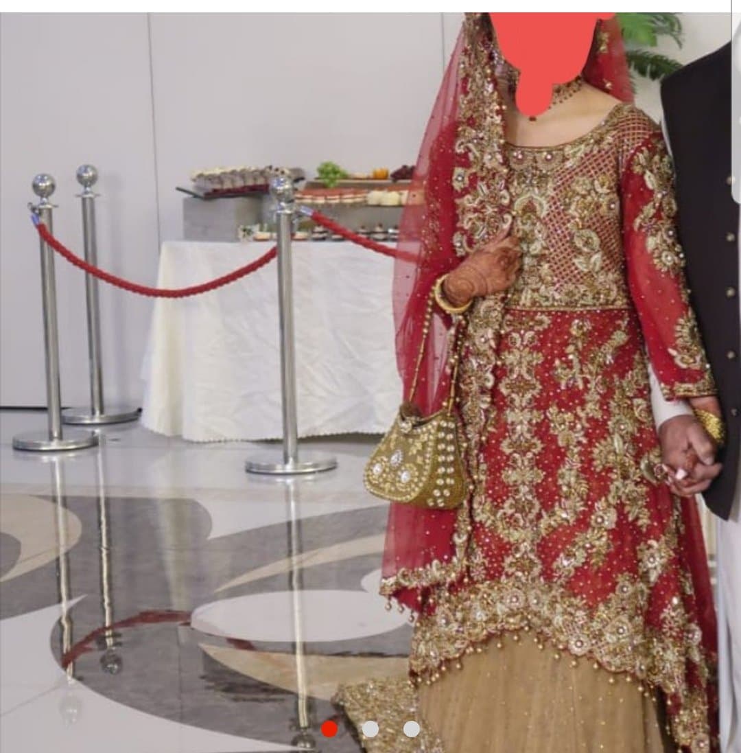 Bridal lehnga — image 1