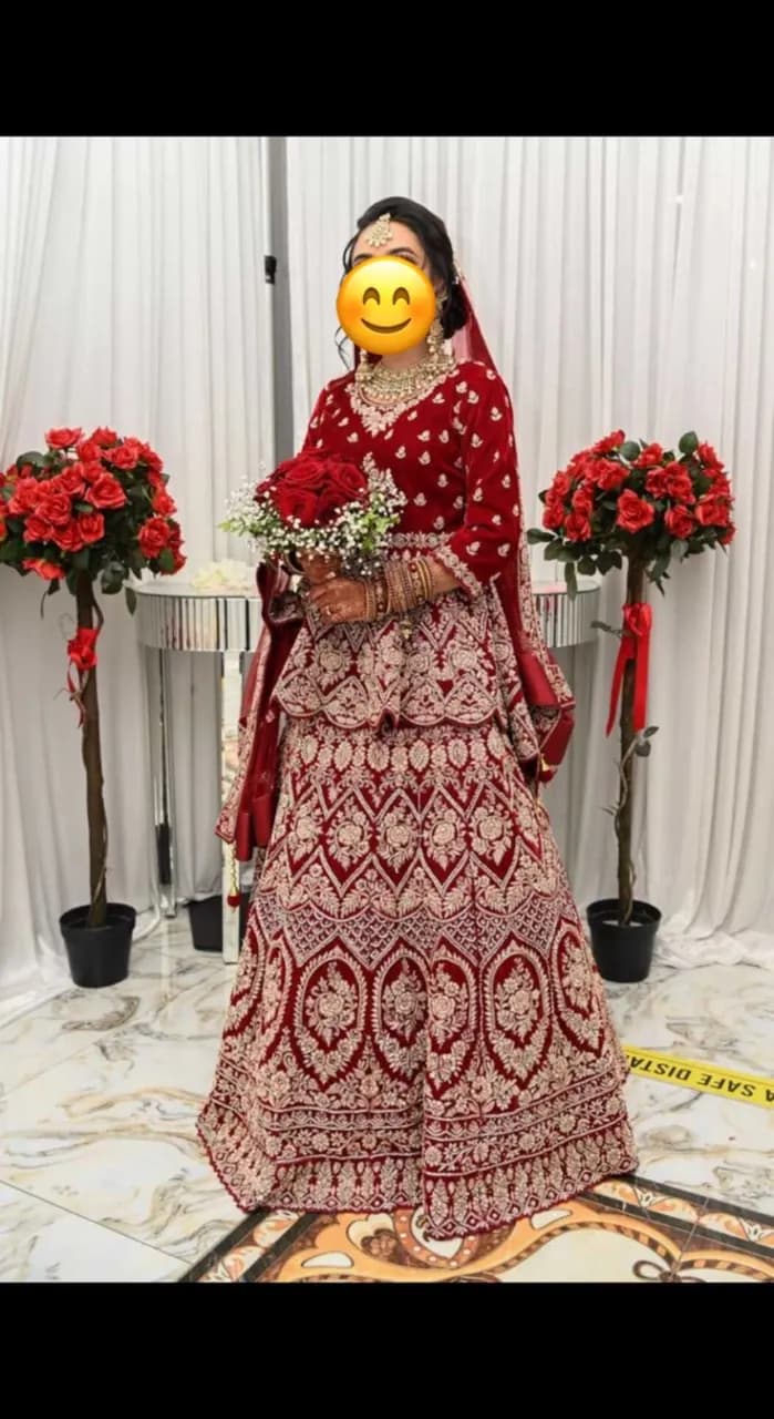Asian wedding lehenga — image 1