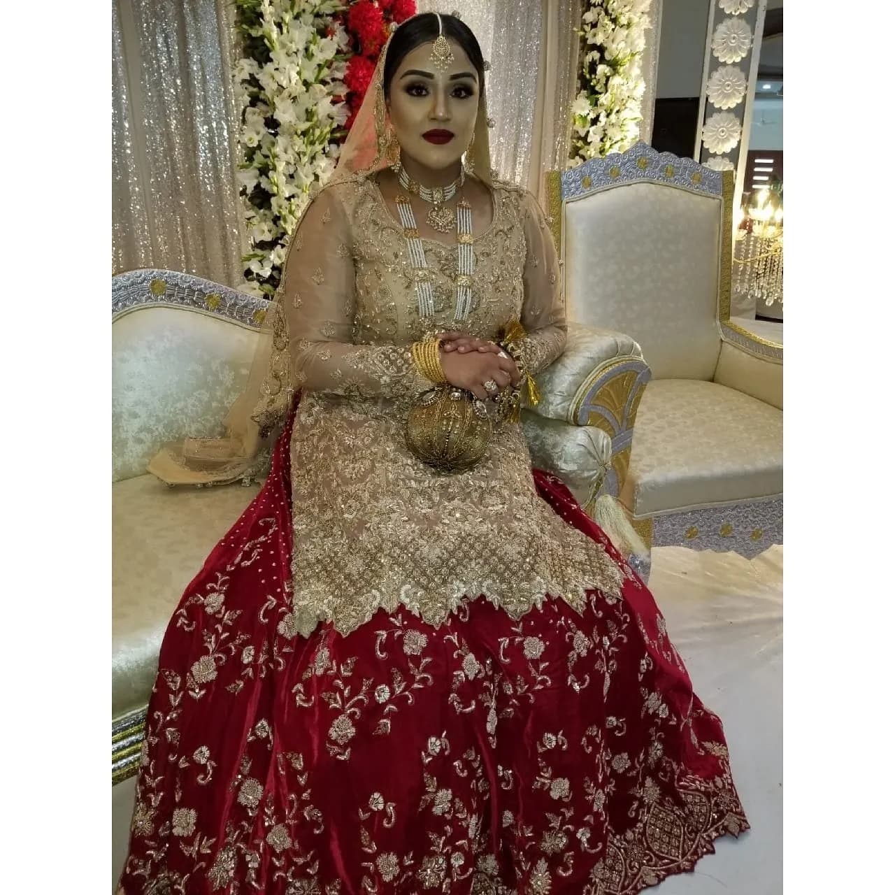 Wedding dress — image 1