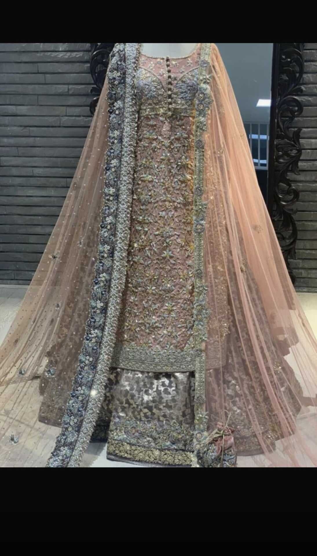 Umsha lengha - Pakistani bridal dress — image 1