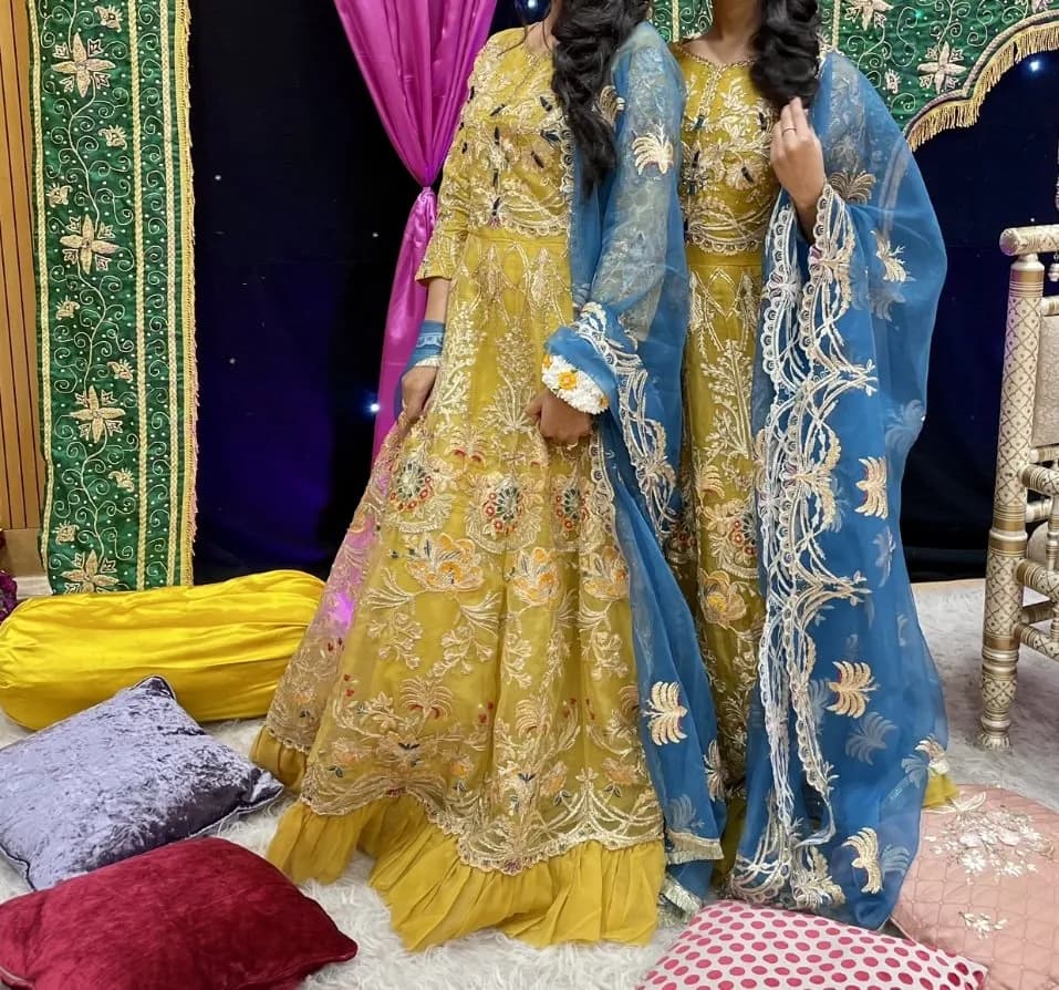Mehndi dress — image 1