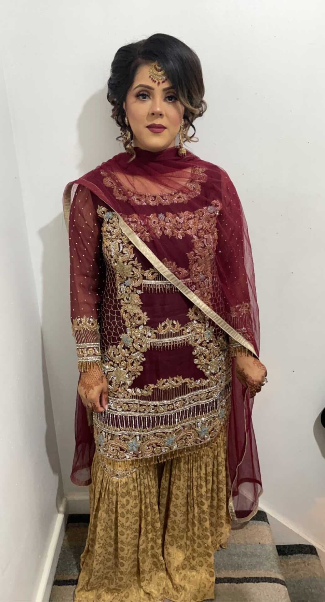 ghrara suit — image 1