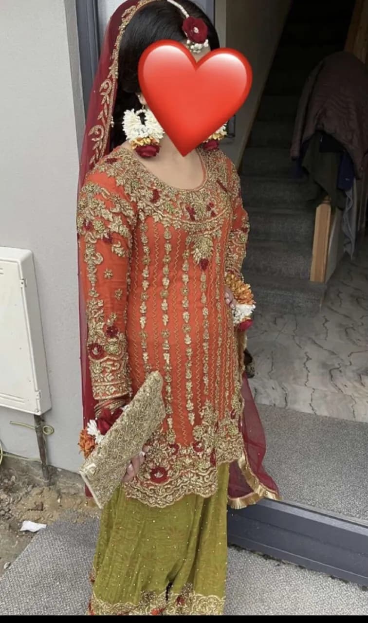 Mehndi Outfit — image 1