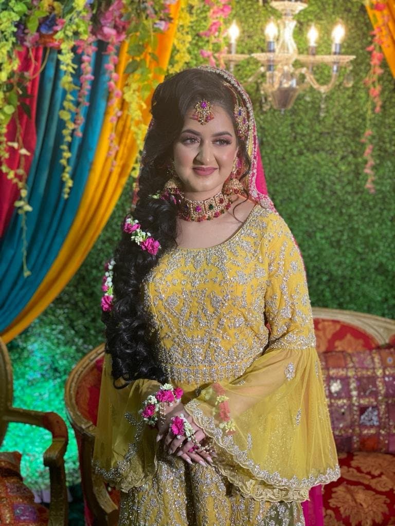 Bridal Mehndi Outfit, size S/M — image 1