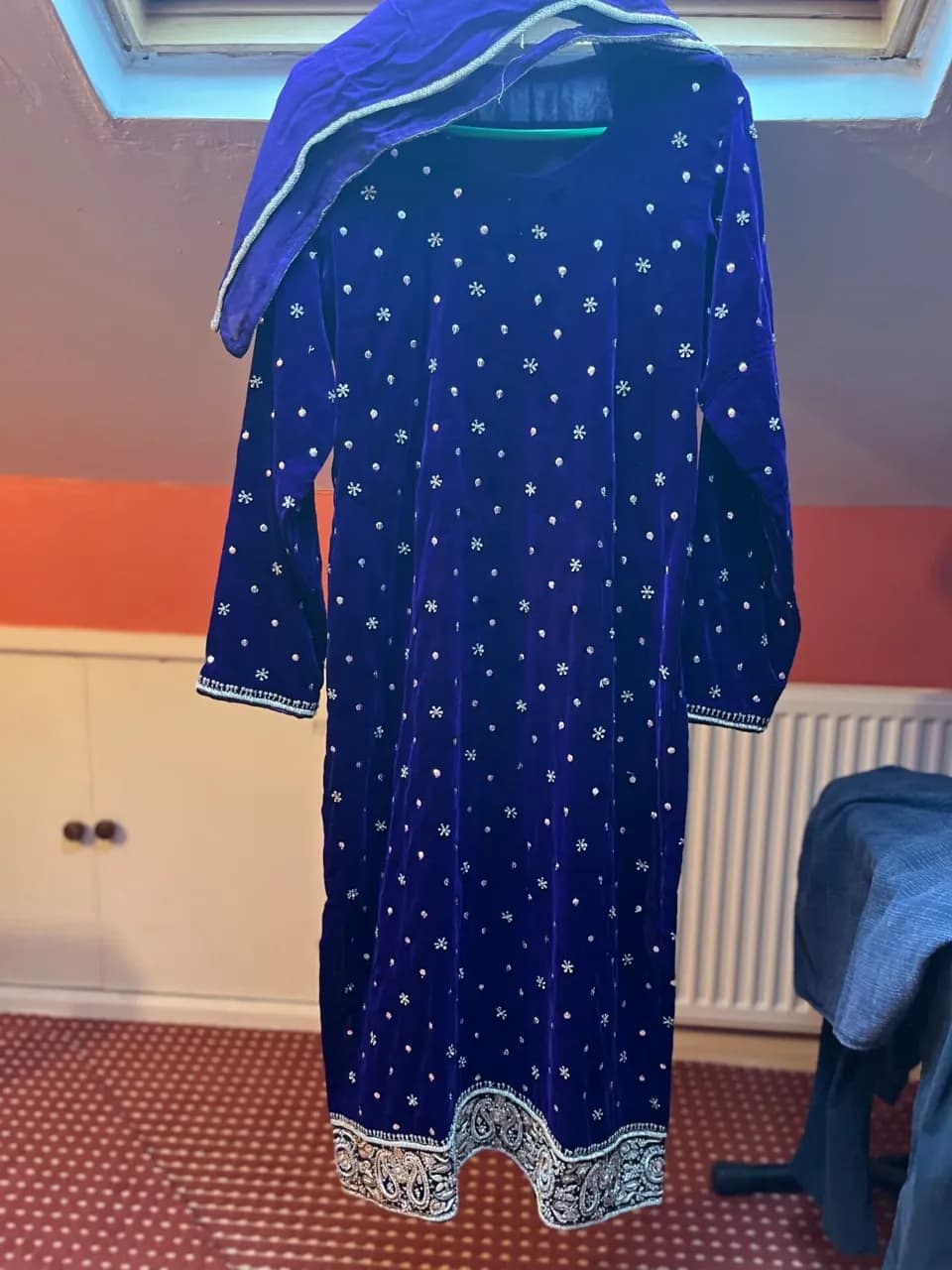Velvet trouser suit — image 1