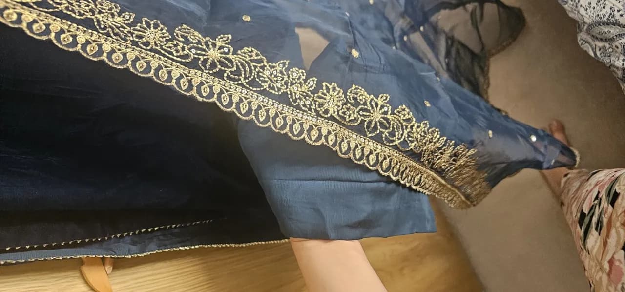 velvet dress — image 1